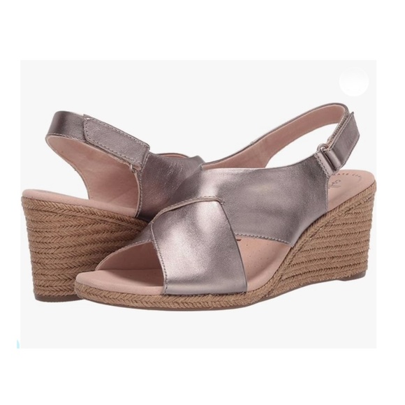 CLARK'S Ultimate Comfort Metallic Wedge Sandal sz 9 NEVER WORN Pewter Leather - Picture 1 of 14